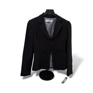 Tahari Arthur S Levine Womens 4 Blazer Black Pinstripe Career Suit Jacket NWT